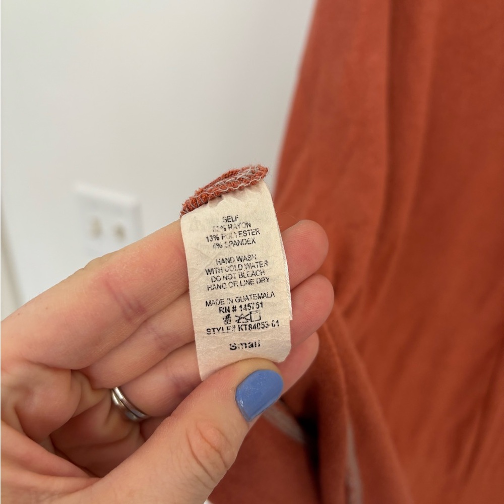 Rust Color Sweater - Picture 5 of 5